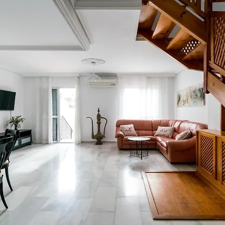 Behouse Mairena Appartement Mairena del Aljarafe Buitenkant foto